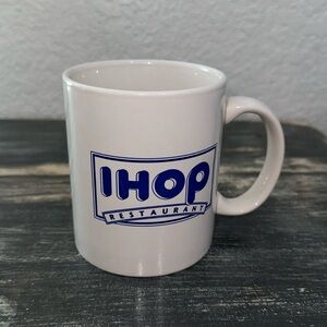 B11 White Blue  IHOP Coffee Mug Cup Restaurant